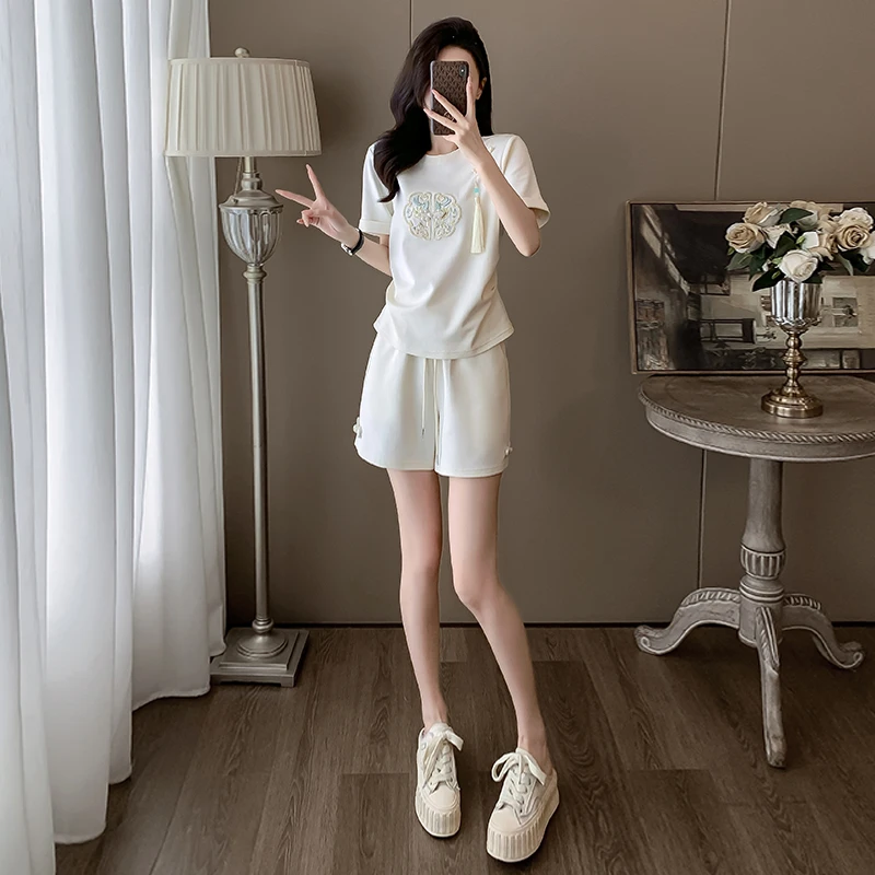 国风重工刺绣新中式夏季短袖T恤套装女时尚洋气阔腿短裤两件套潮