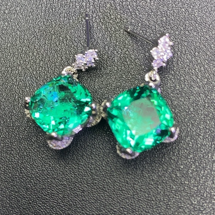 铜合金合成锆石耳饰 E2R-28167绿色花朵款式耳钉时尚