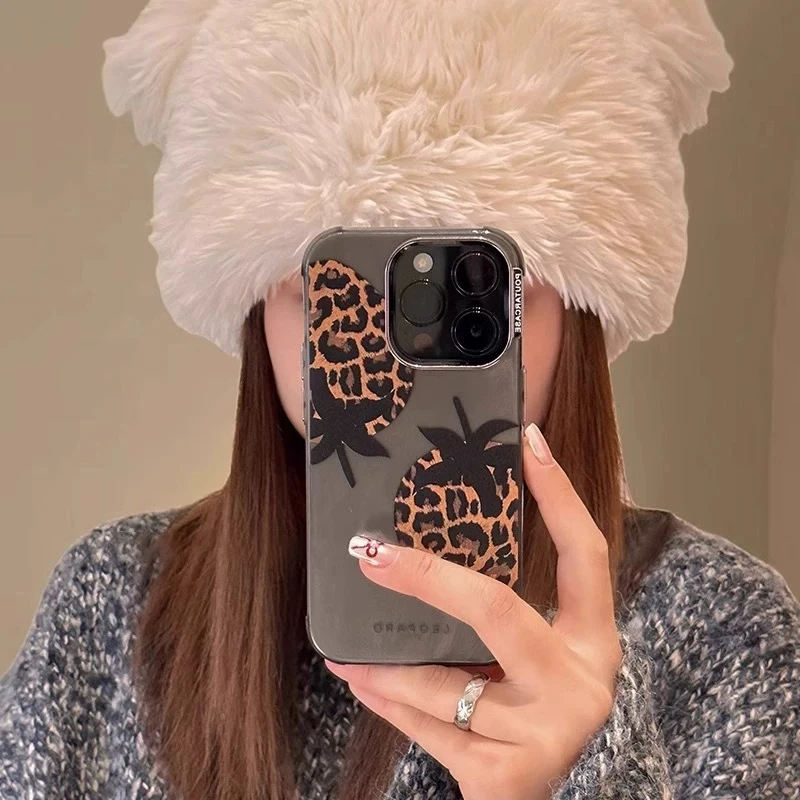 闪粉色草莓适用苹果15手机壳iphone14promax韩风INS创意13/12潮壳