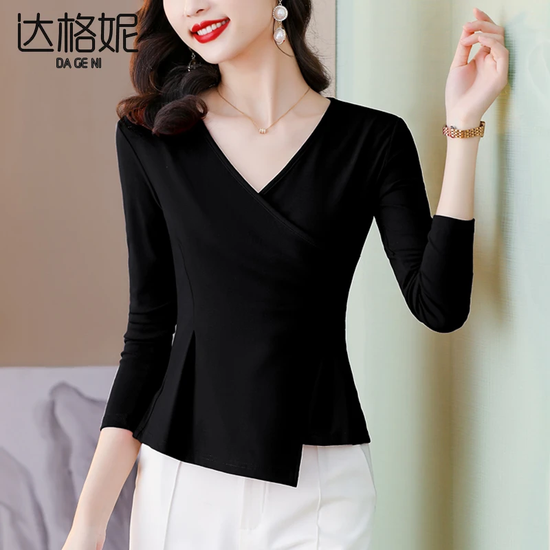 达格妮不规则T恤上衣女士时髦鸡心领打底衫新款修身短款小衫春秋