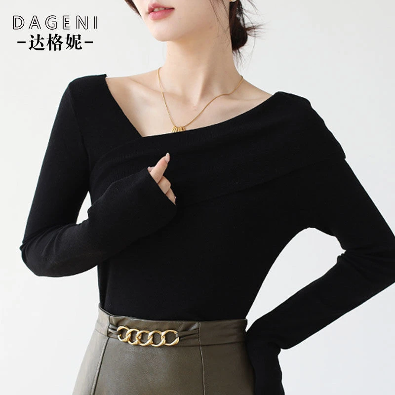 秋季设计感斜领纯色针织衫女法式早秋新款修身别致纯长袖上衣