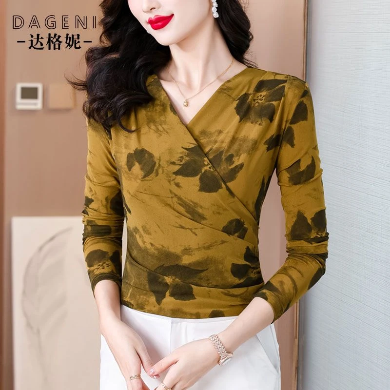 交叉V领印花网纱T恤打底衫女秋季新款印花长袖小衫收腰显瘦上衣女