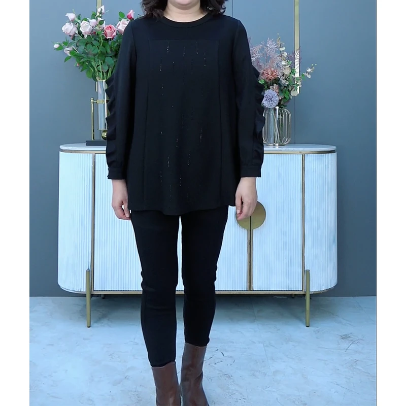 2022秋装新款圆领宽松镶钻木耳边设计感显瘦百搭上衣ZB4804现长袖