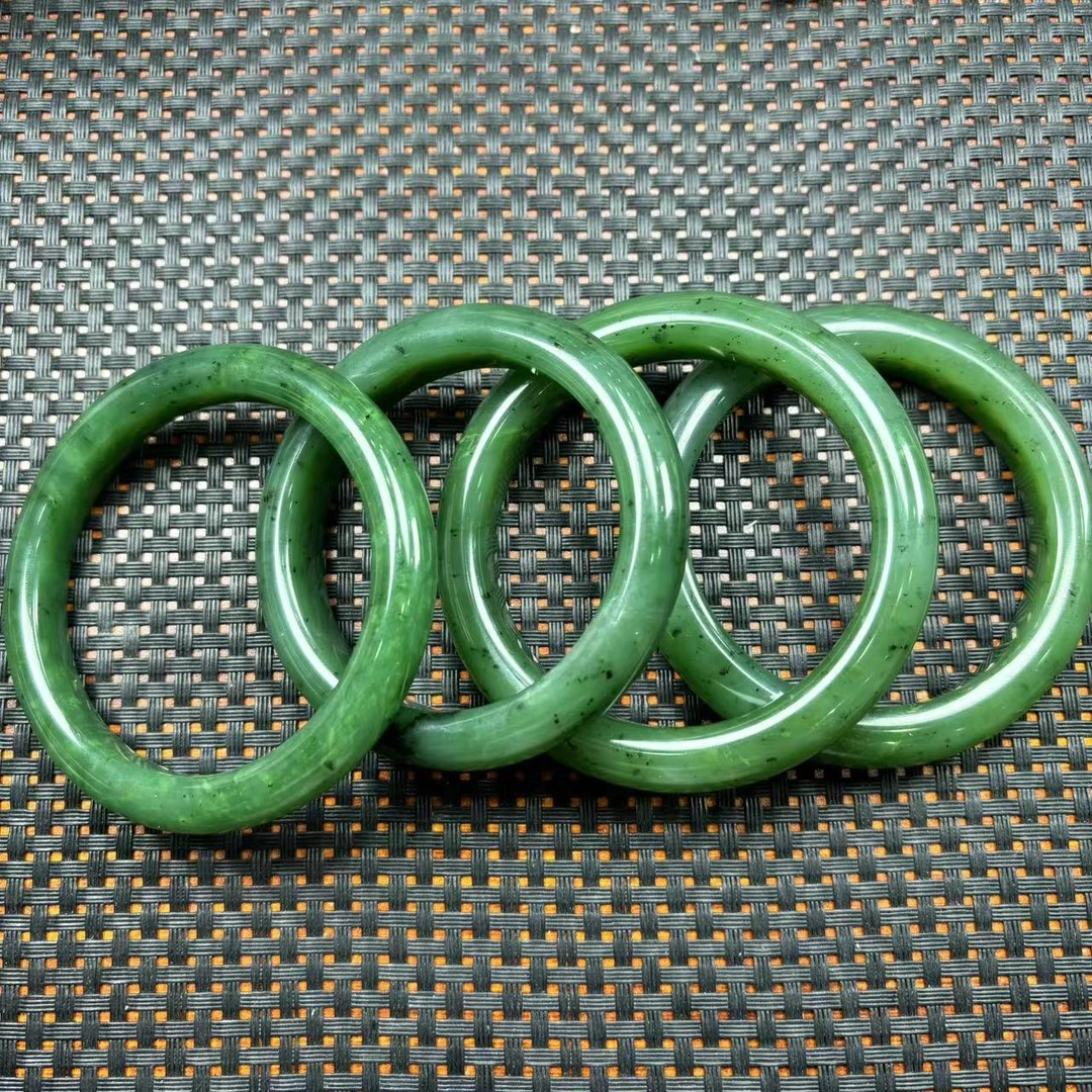 乌兰海猕猴桃时尚百搭手镯（颜色微区多样性发货拍一发一）