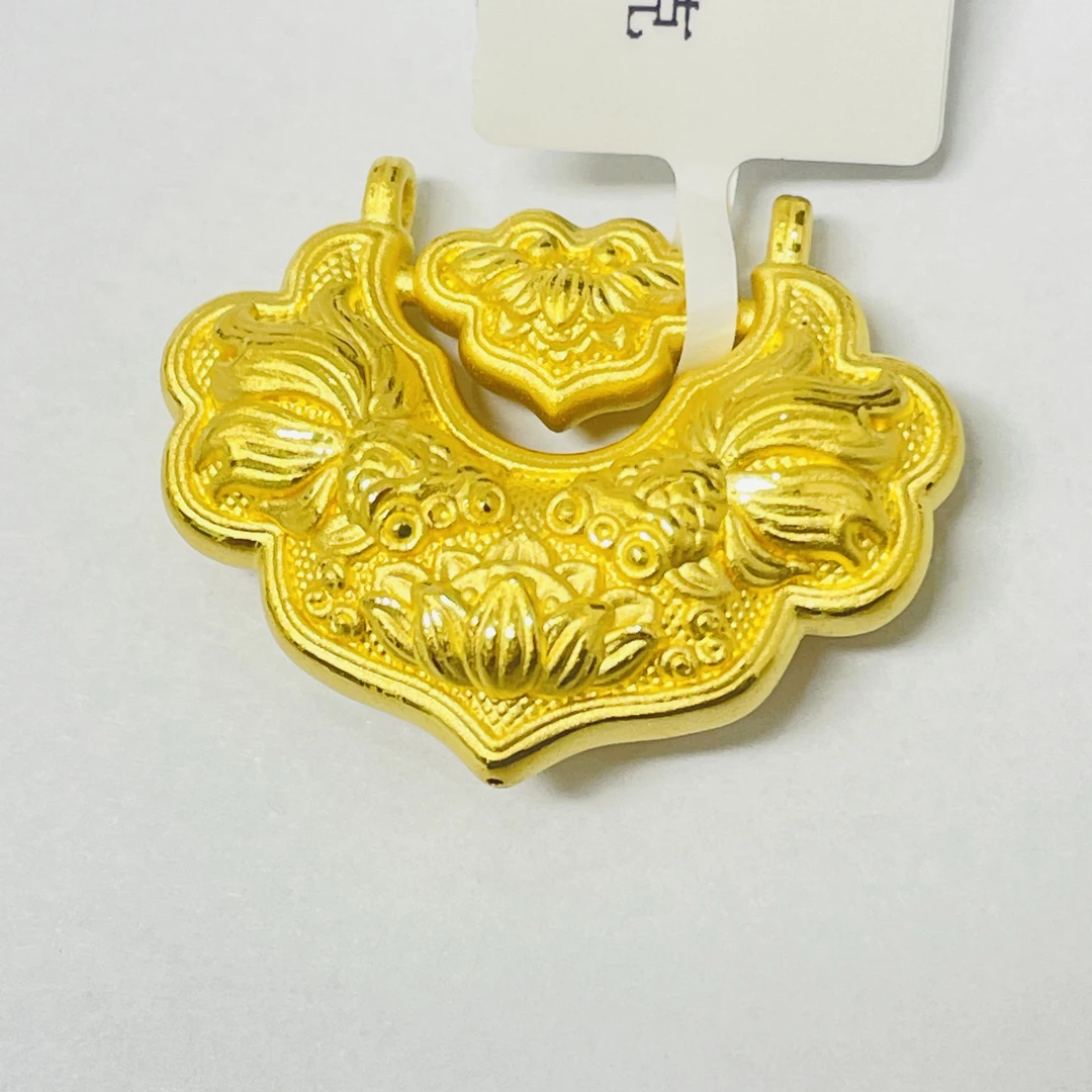 【陆陆专享】足金吊坠 锦鲤锁包 2.28