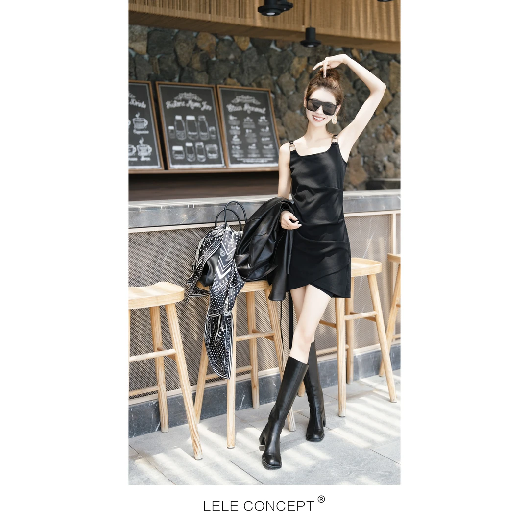 【LELE】春夏金属扣交叠性感简约侧抽褶打底吊带连衣裙显瘦Q0020