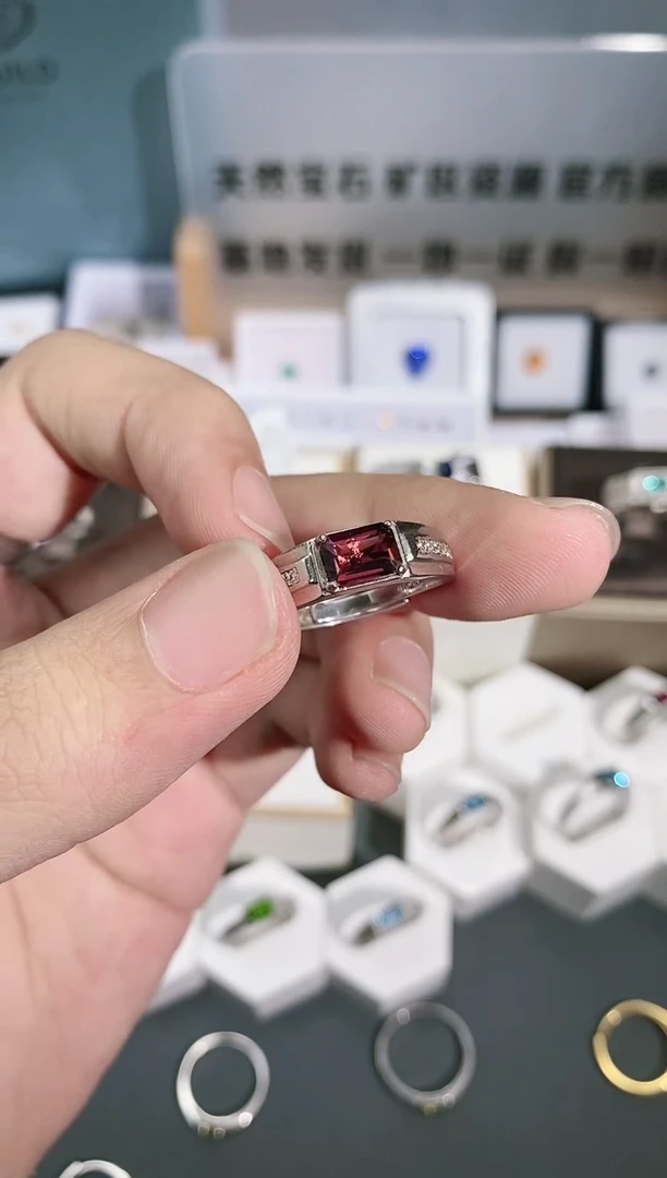 【闪购商品】碧玺戒指银S925镶嵌111111111