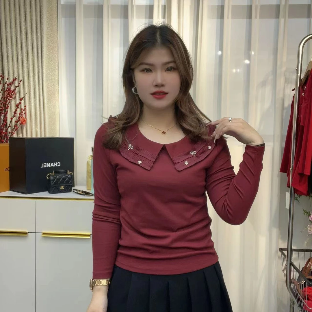 小鑫肝@现货浮力新款重工圆领花边小装饰气质版长袖T恤 902