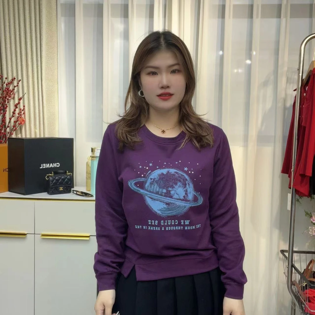 小鑫肝@现货浮力重工地球图案亮片开叉休闲版正肩卫衣 8823