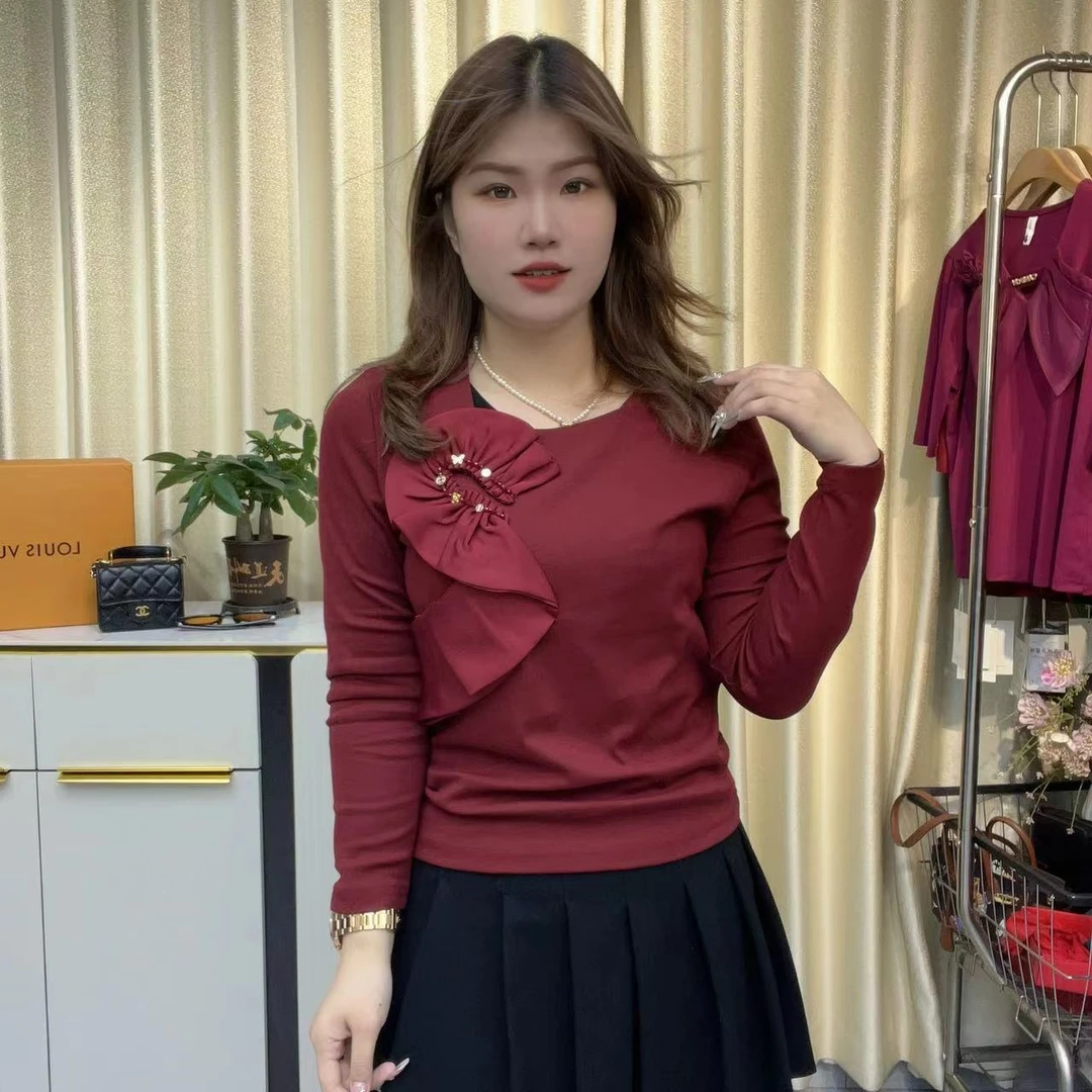 小鑫肝@现货浮力重工斜领花边小装饰烫钻气质版长袖T恤 68886