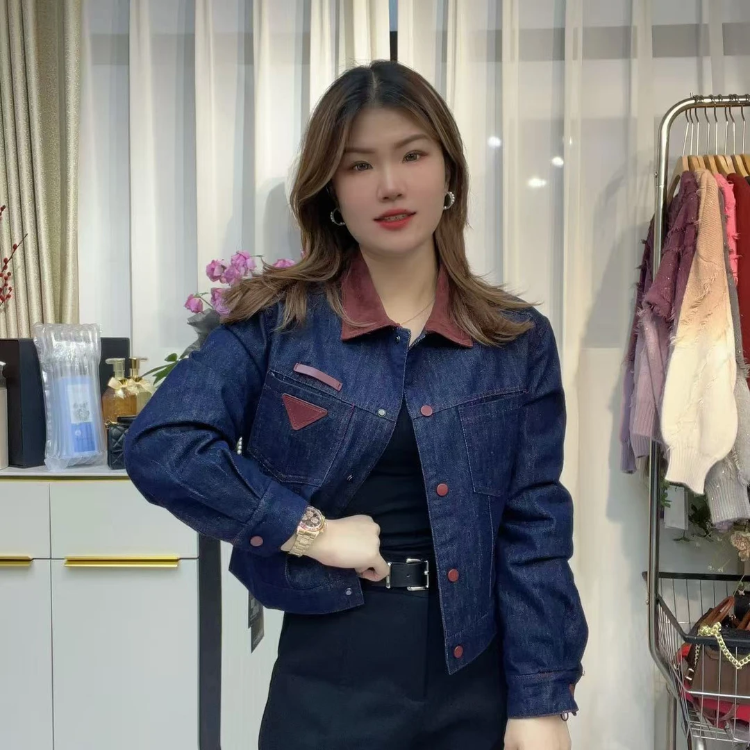 小鑫肝@秋款现货浮力重工翻领带扣拼色气质百搭牛仔短外套 6805