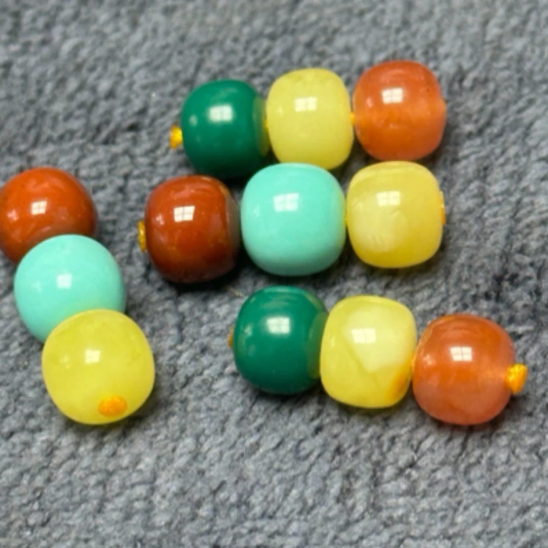 天然蜜蜡绿松南红8mm红绿灯配饰