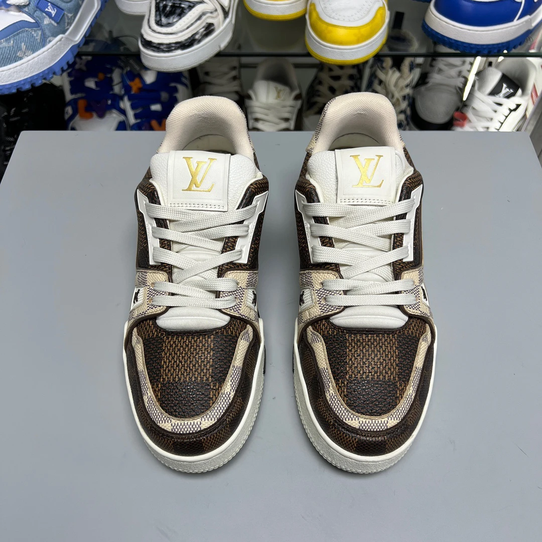 LV TRAINER 棋盘格 原盒 尺码/38 DBK YH15373
