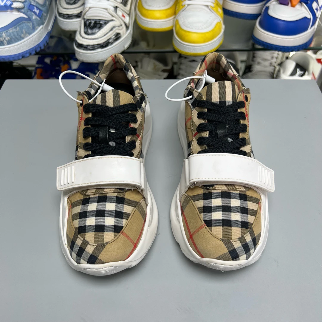 99新 BURBERRY/博柏利 Burberry 格子 老爹鞋 尺码/37 YH15393