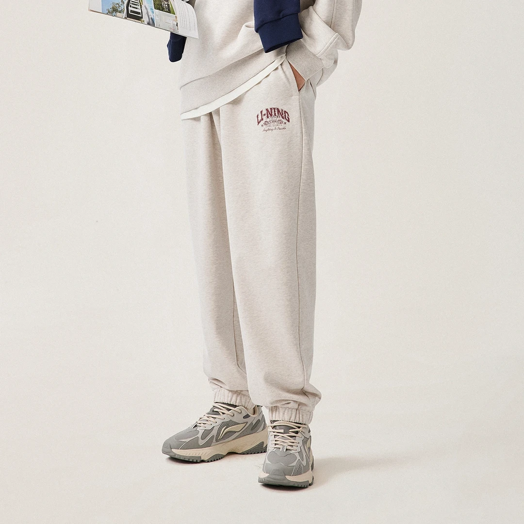 李宁卫裤长裤男子秋季复古系列宽松休闲束脚运动长裤AKLU939