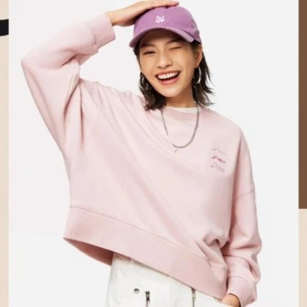 【加绒保暖】李宁宽松套头卫衣女秋冬时尚百搭圆领运动长袖AWDTE48