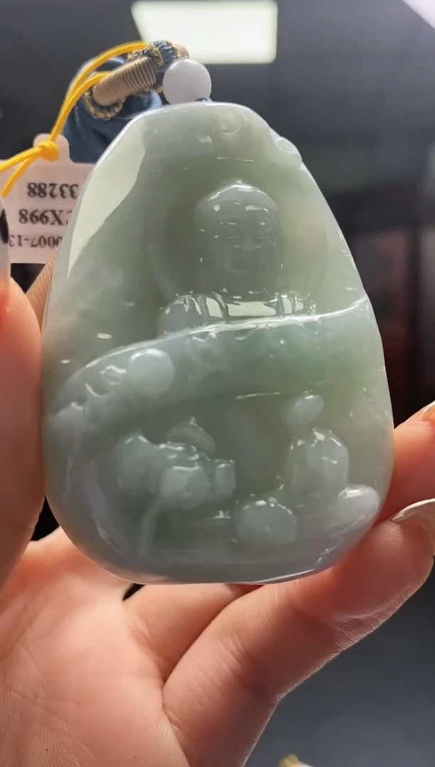 【闪购商品】翡翠颈饰未镶嵌天然翡翠A货w73