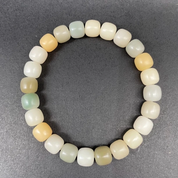 菩提根天然糖果色9*10老型桶珠随机发