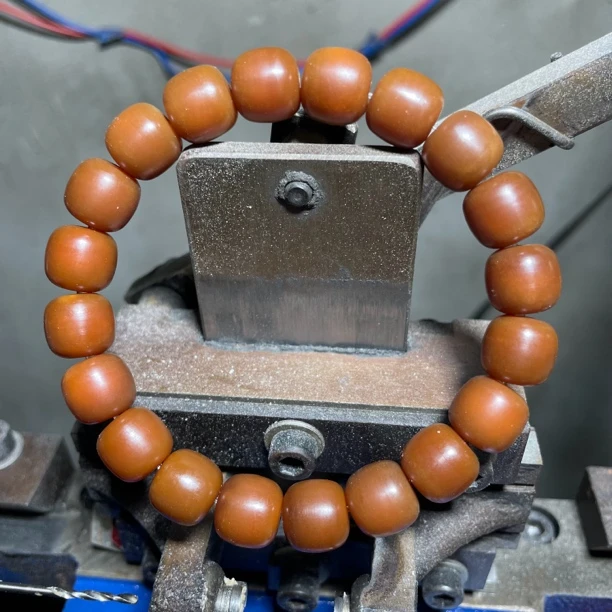 原生态敦了个煌干磨天然菩提根焦糖色10.9老型桶珠