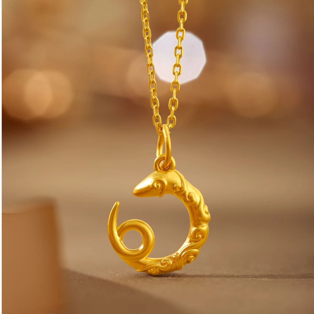 MEMORA/诗普琳生肖转运珠本命年蛇年时尚黄金吊坠赠银链HPE26601