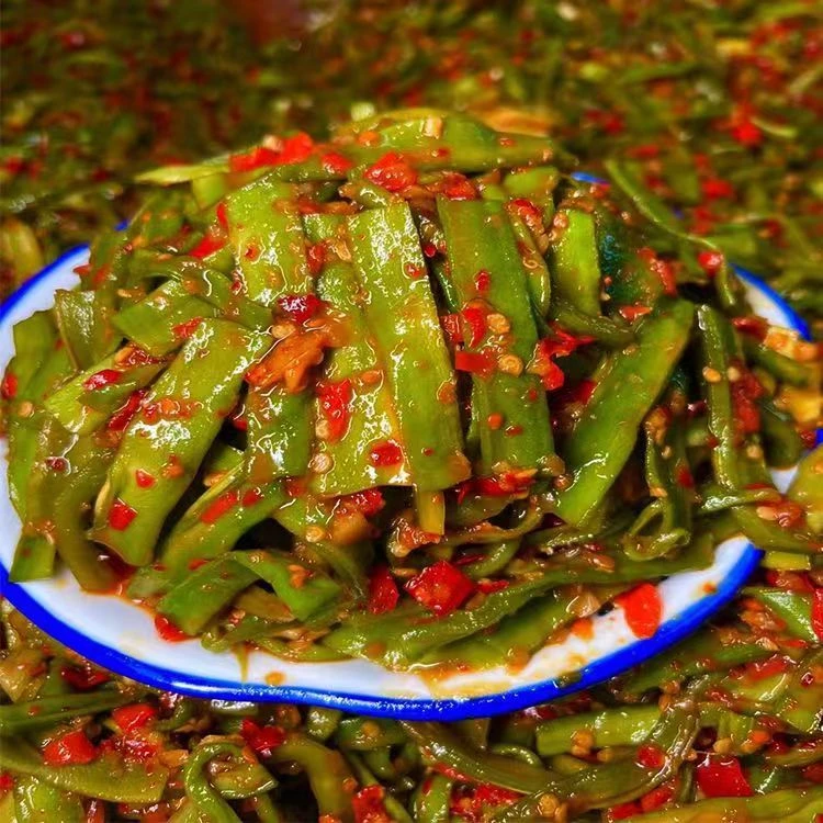 香辣贡菜下饭菜超脆嫩凉拌贡菜开胃即食香辣零食农家口味剁椒贡菜