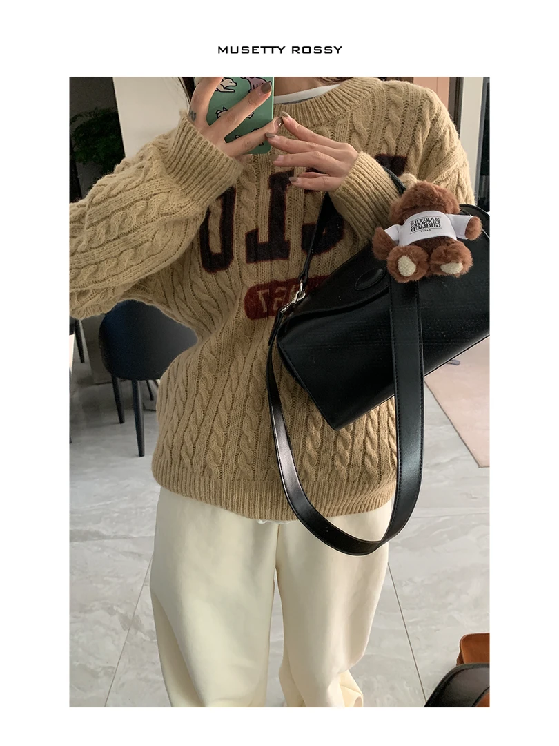 MUSETTYROSSY  复古小众秋冬圆领慵懒风字母针织毛衣