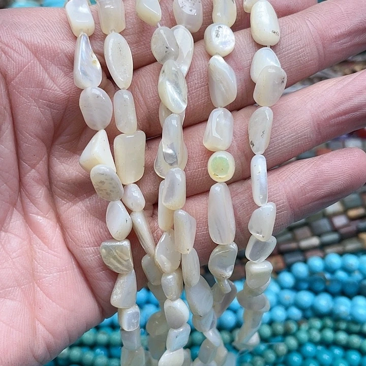 玛瑙/玉髓珠宝半成品未镶嵌一条贝壳随行