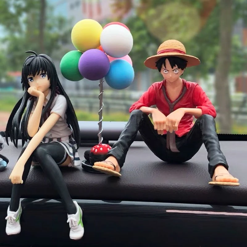 汽车摆件车载饰品创意手办路飞雪乃使用装饰用品男女神款个性内饰