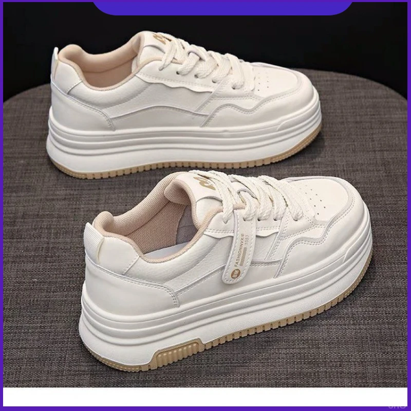 2025春季新款小白鞋女小个子圆头板鞋轻便舒适松糕休闲鞋8473