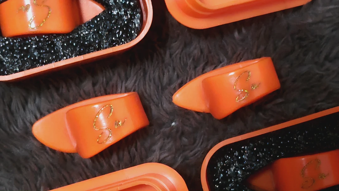 宿耀文签名款指弹指套拨片