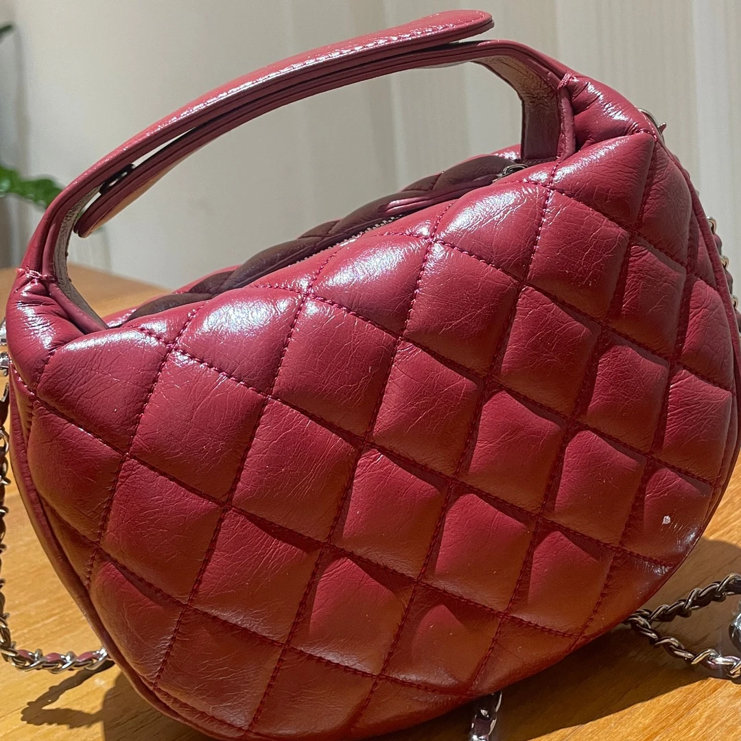 HIRMRIS手工真皮包550558-红 香邮差u型银球红 呼