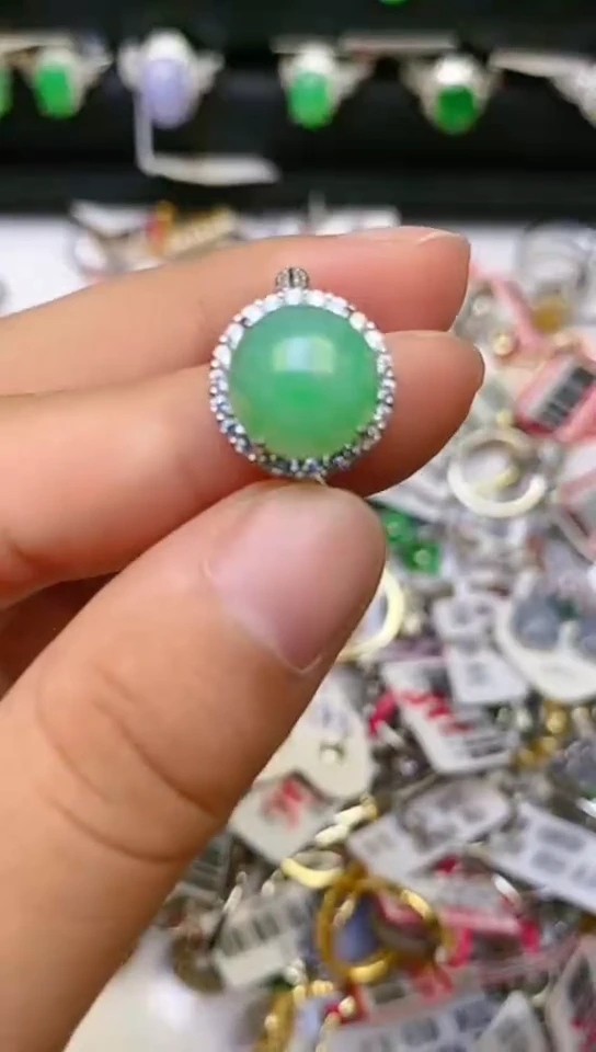 【闪购商品】翡翠戒指银S925镶嵌百内无证书