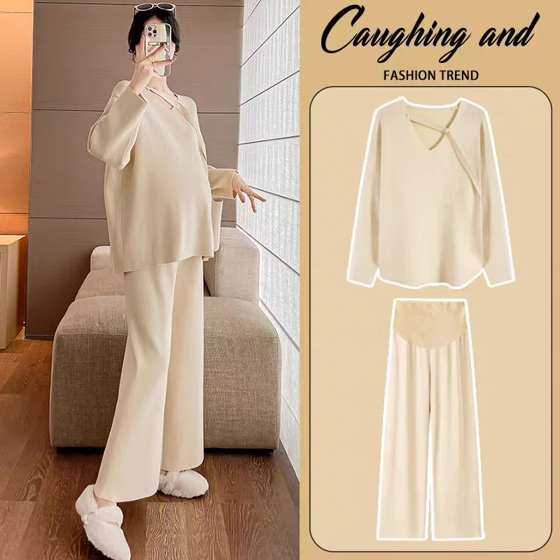 秋款套装时尚洋气时髦春季孕妈穿搭杏色设计感针织毛衣秋冬装上衣