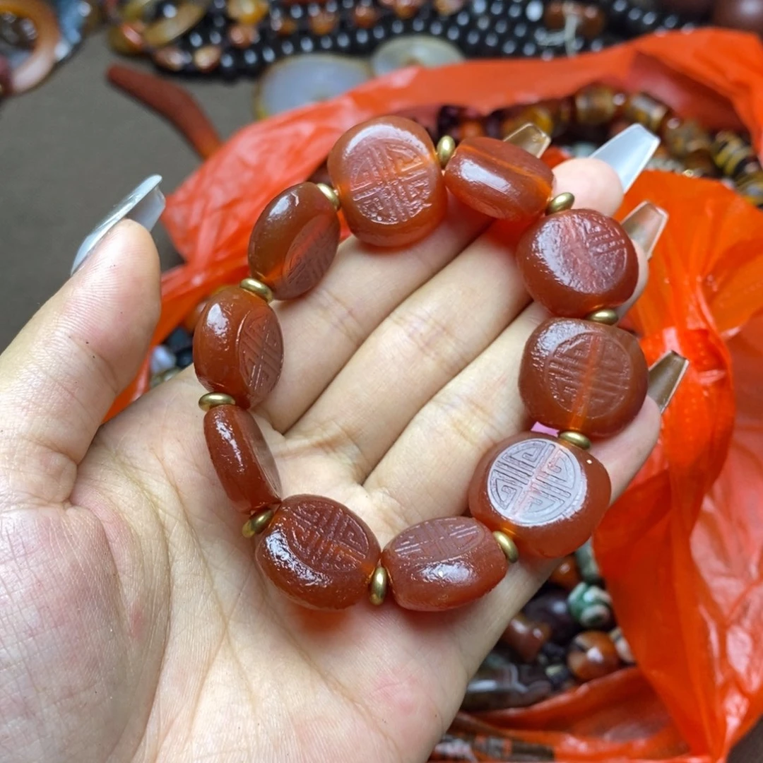 玛瑙/玉髓颈饰未镶嵌