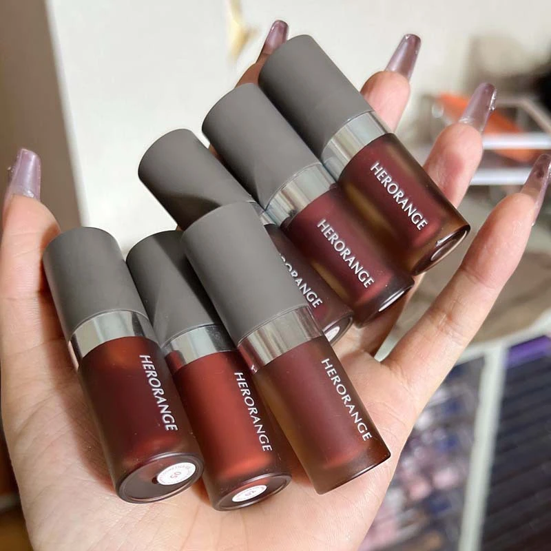 红茶奶冻日系纯欲感镜面水光保湿唇釉伪素颜不掉色防水不沾杯显白