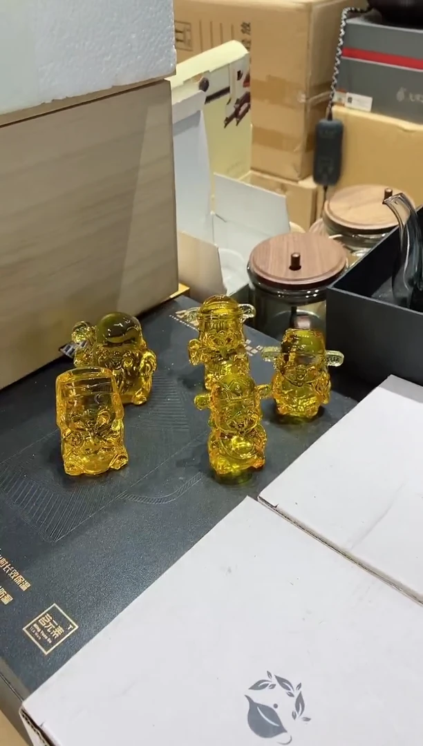 【闪购商品】瓷玻璃X163摆件