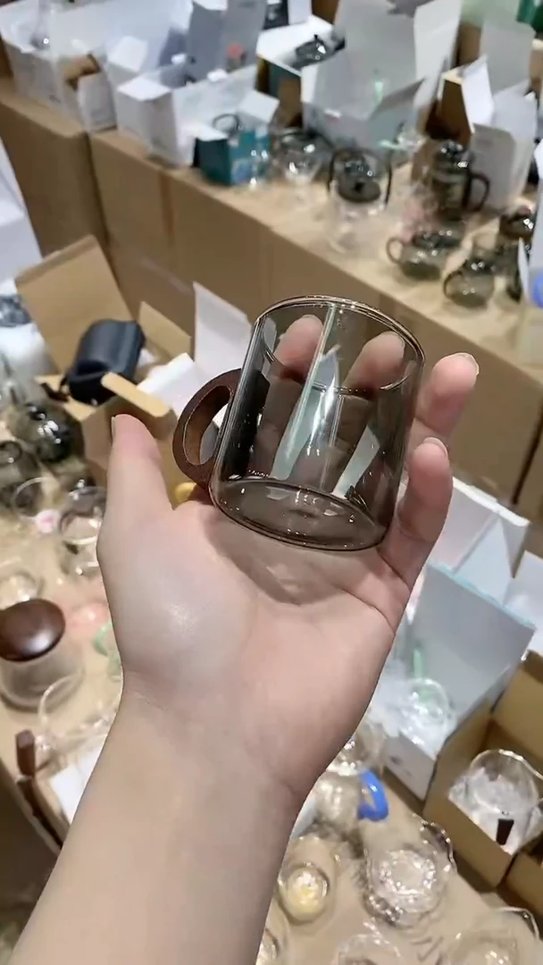 【闪购商品】瓷玻璃黑色小把杯