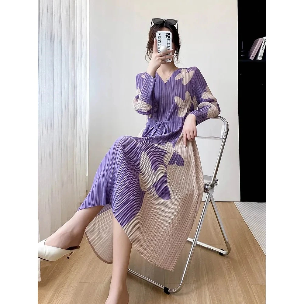 三宅褶皱连衣裙夏2025新款高端洋气印花抽绳收腰显瘦长袖减龄805#