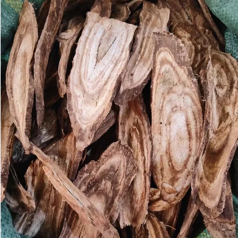 云南省普洱市澜沧县农家采摘野生山葛根手工切片自然量晒泡水喝