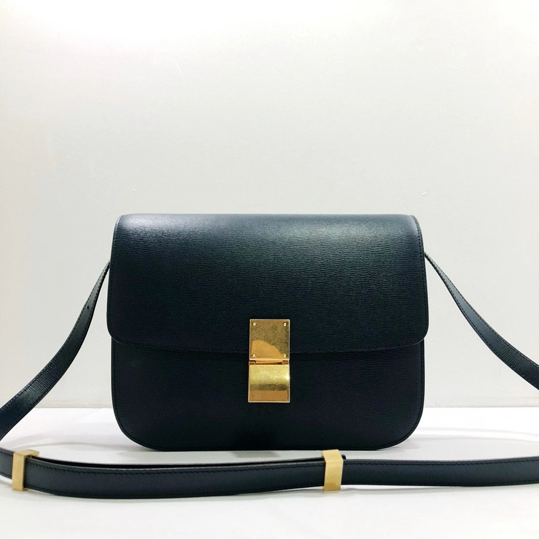 95新 Celine/思琳 全皮藏蓝色box 中号单肩斜挎包/公价34000