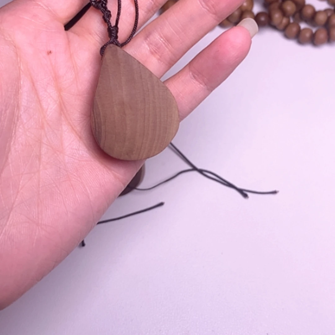 【闪购商品】檀香老山檀香水滴
