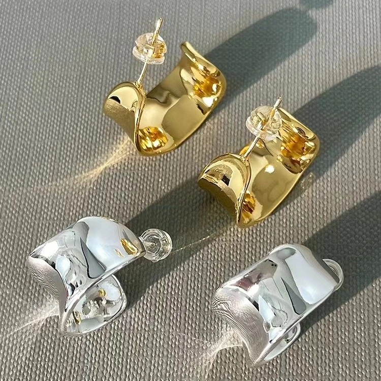 铜合金耳饰 松本惠奈同款C形宽面耳圈日系不规则高级感金属耳环女