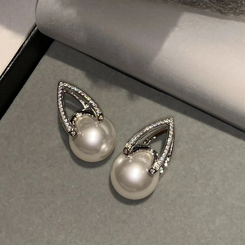 铜合金仿珍珠耳饰 大气百搭三角轻奢温柔气质耳环新款爆款高级感