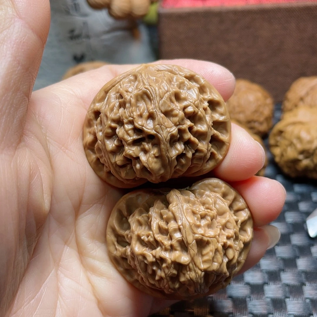 【闪购商品】文玩核桃把件(****Z42灯