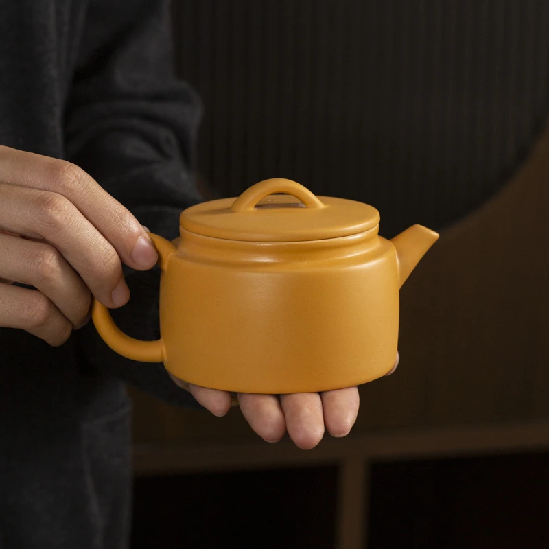 黄金段泥汉瓦壶-180毫升（陈美星）