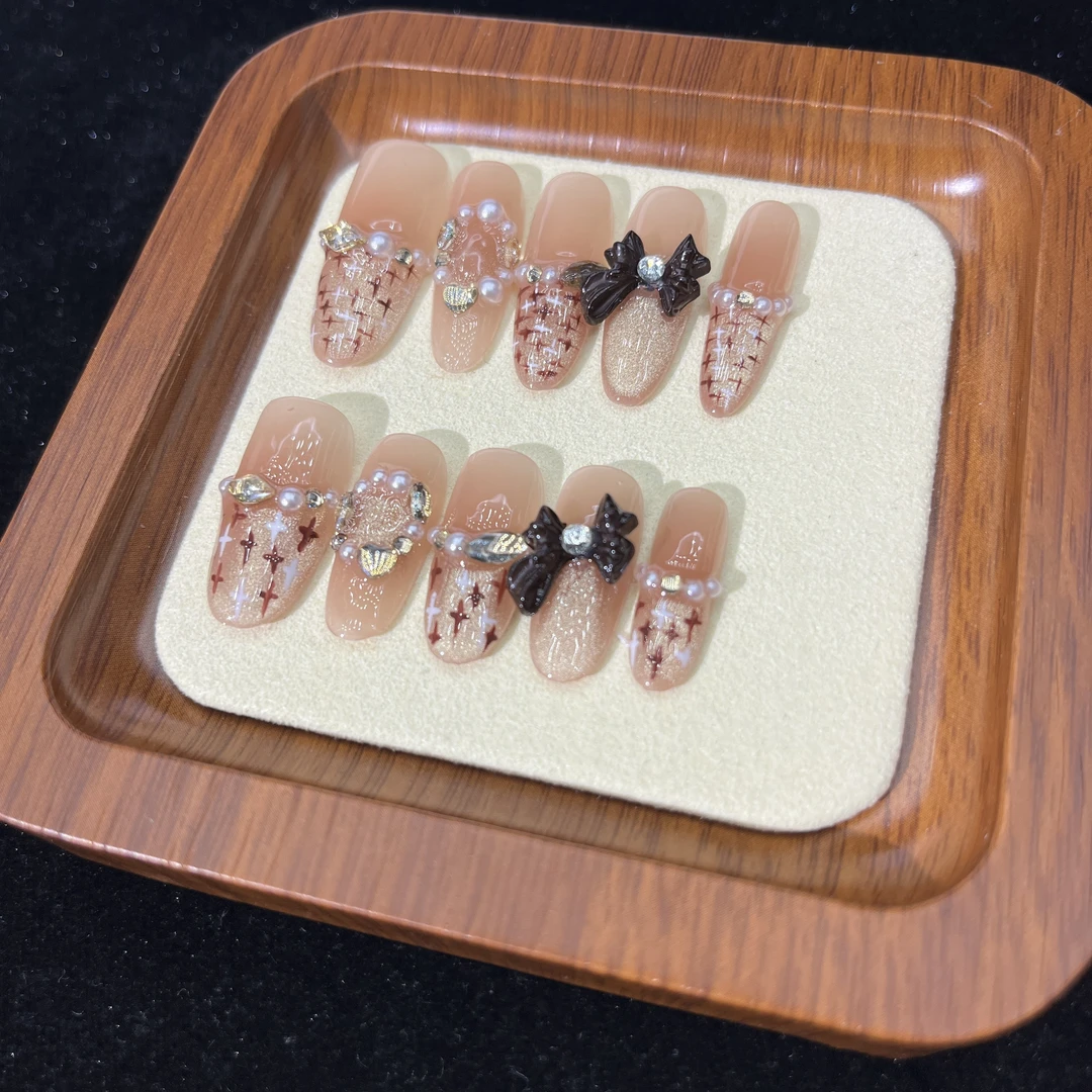 【奶栗小香风】秋冬新品纯手工穿戴甲贵气轻奢猫眼千金显白法式