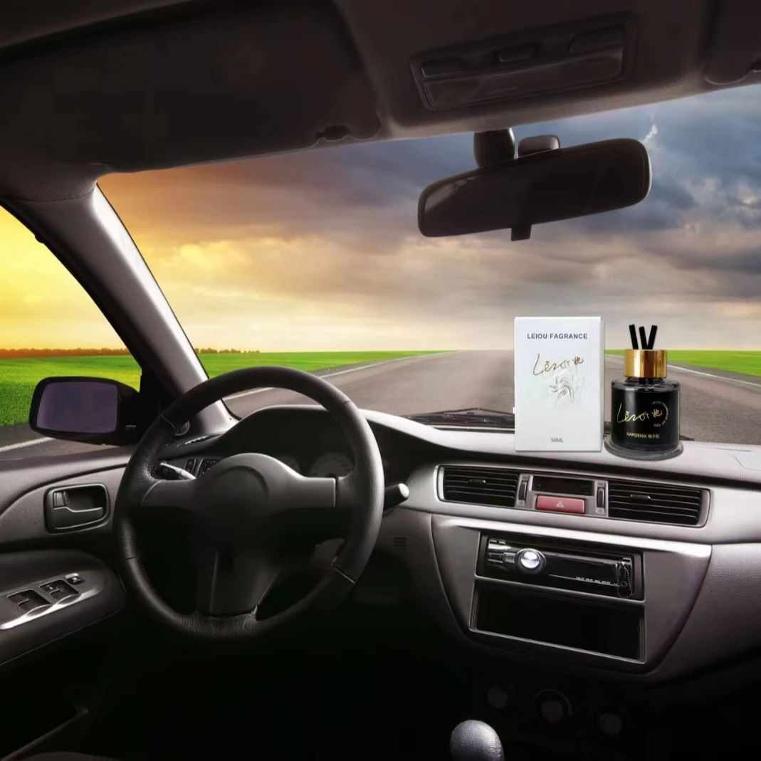 正品UT她车载香薰栀子花高档内饰摆件车载香水