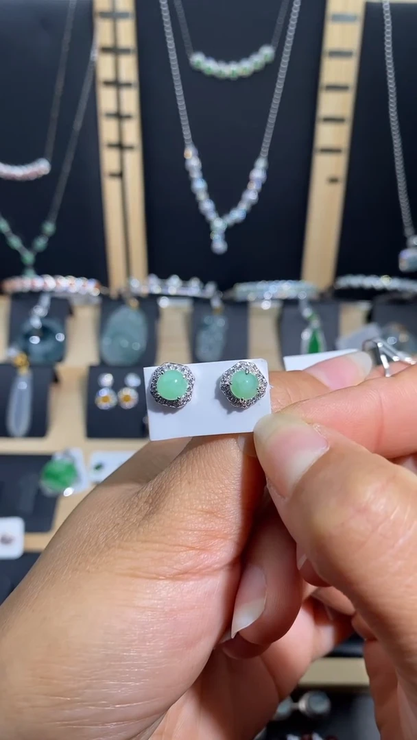 【闪购商品】翡翠耳饰银S925镶嵌1