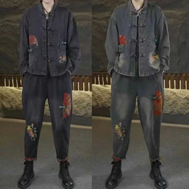 时尚复古女装2024刺绣牛仔春秋新款套装翻领外套码洋气哈伦两件套