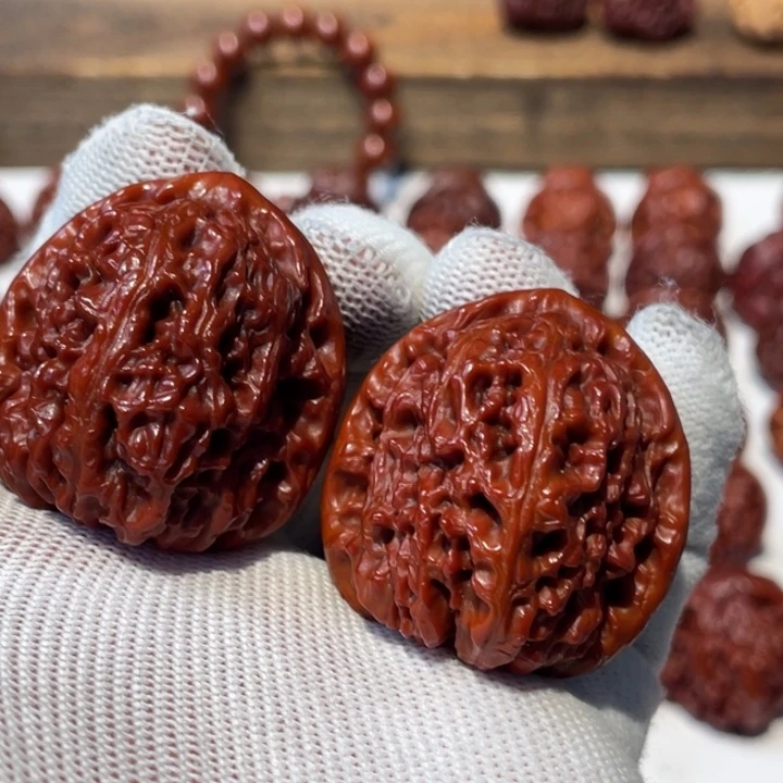 猴头核桃吊坠南疆石色差88.18